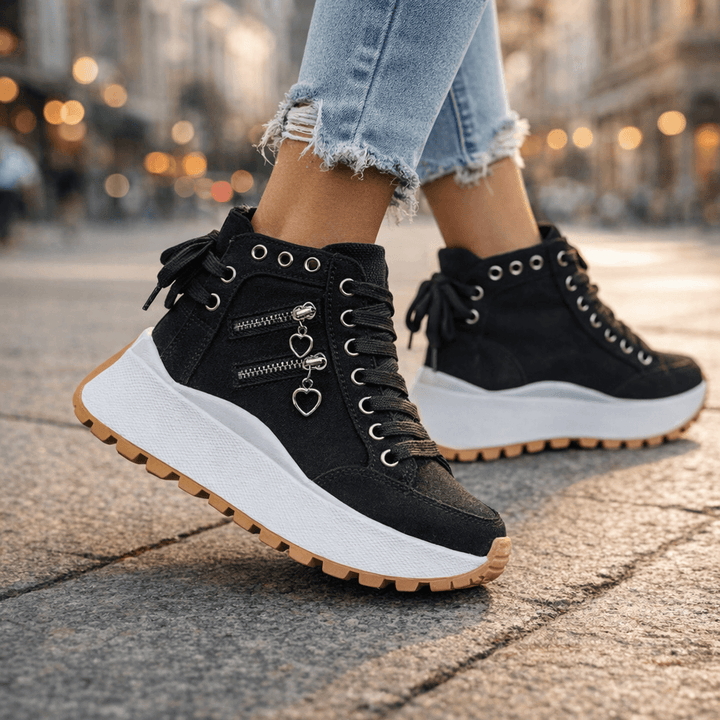 Novo Chunk Sneakers