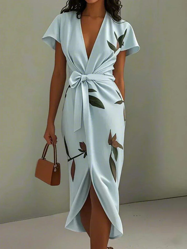 Valeria Lightweight and Elegant Dress