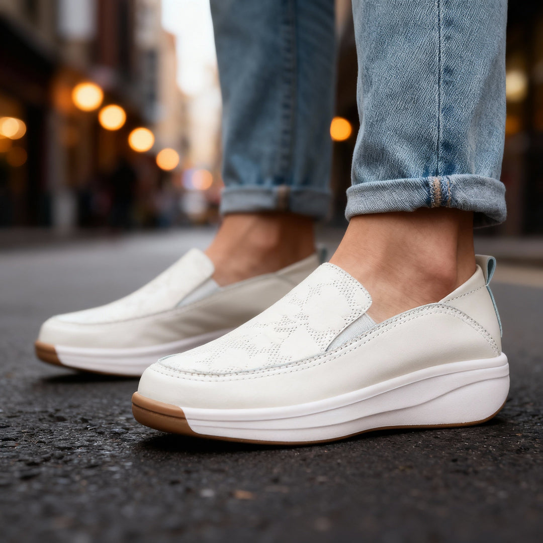 Lorena Bloom Loafers